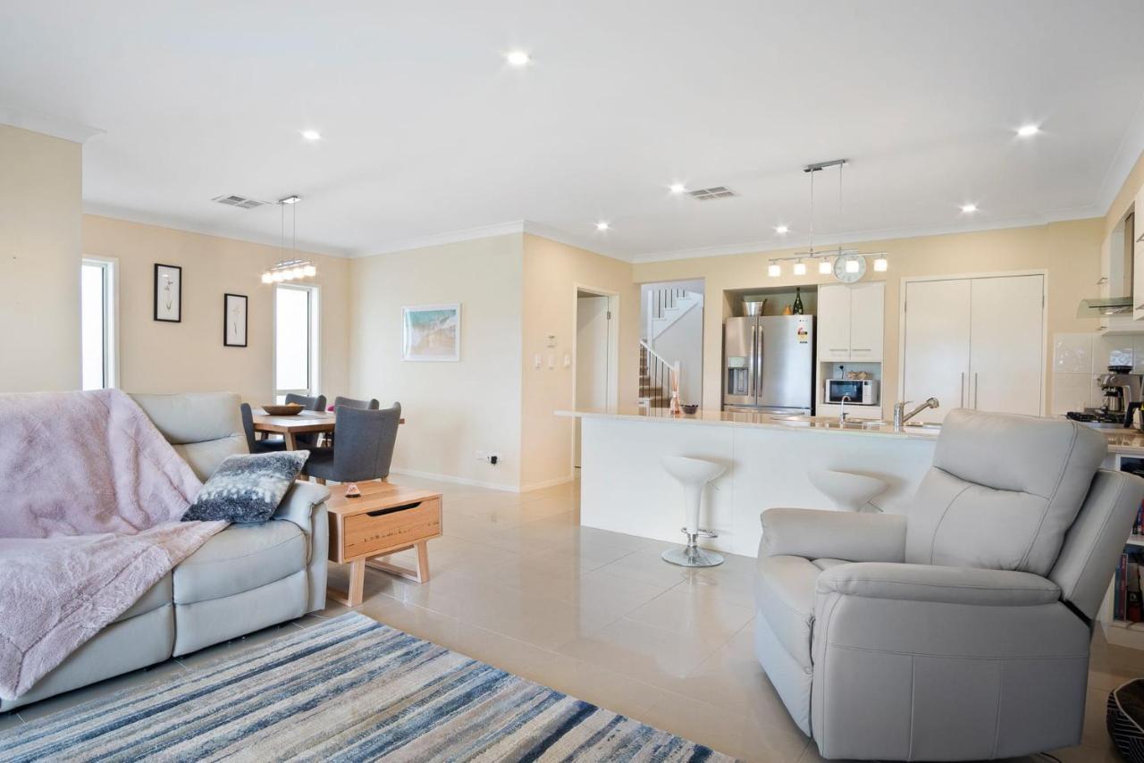 Villa 12 Providence Plce Hindmarsh Island - Byo Linen - Waterfront-Pets Negotiable Exterior foto