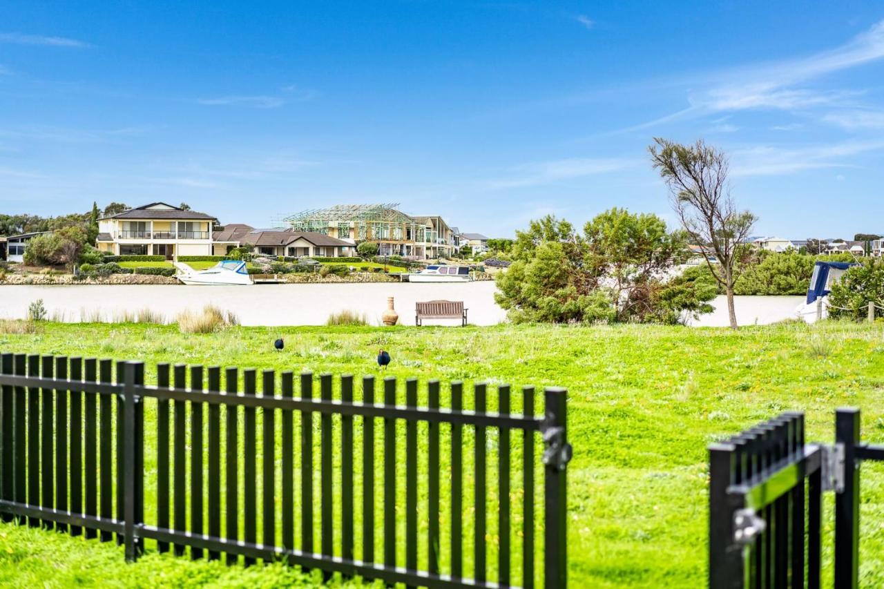 Villa 12 Providence Plce Hindmarsh Island - Byo Linen - Waterfront-Pets Negotiable Exterior foto