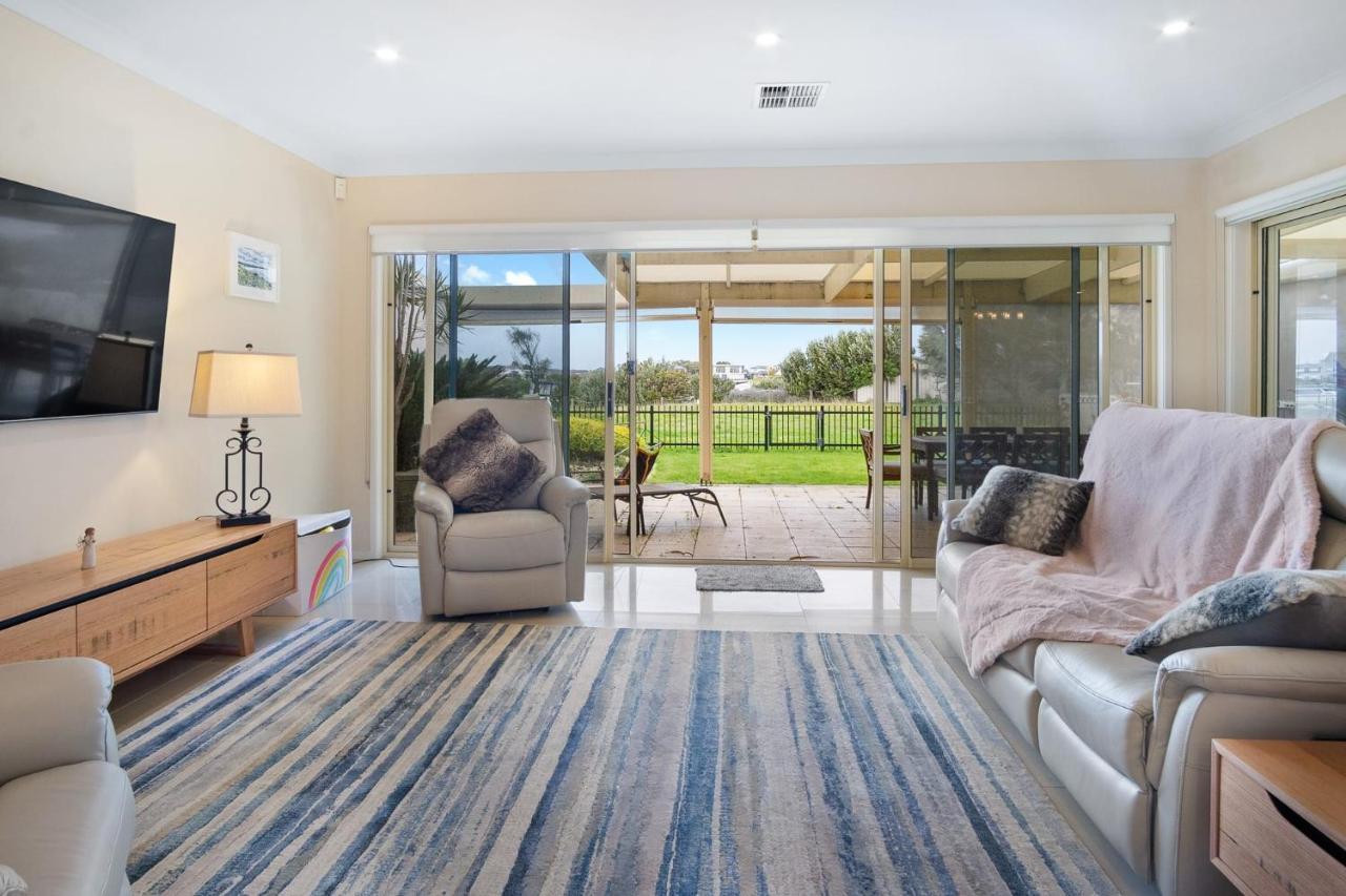 Villa 12 Providence Plce Hindmarsh Island - Byo Linen - Waterfront-Pets Negotiable Exterior foto